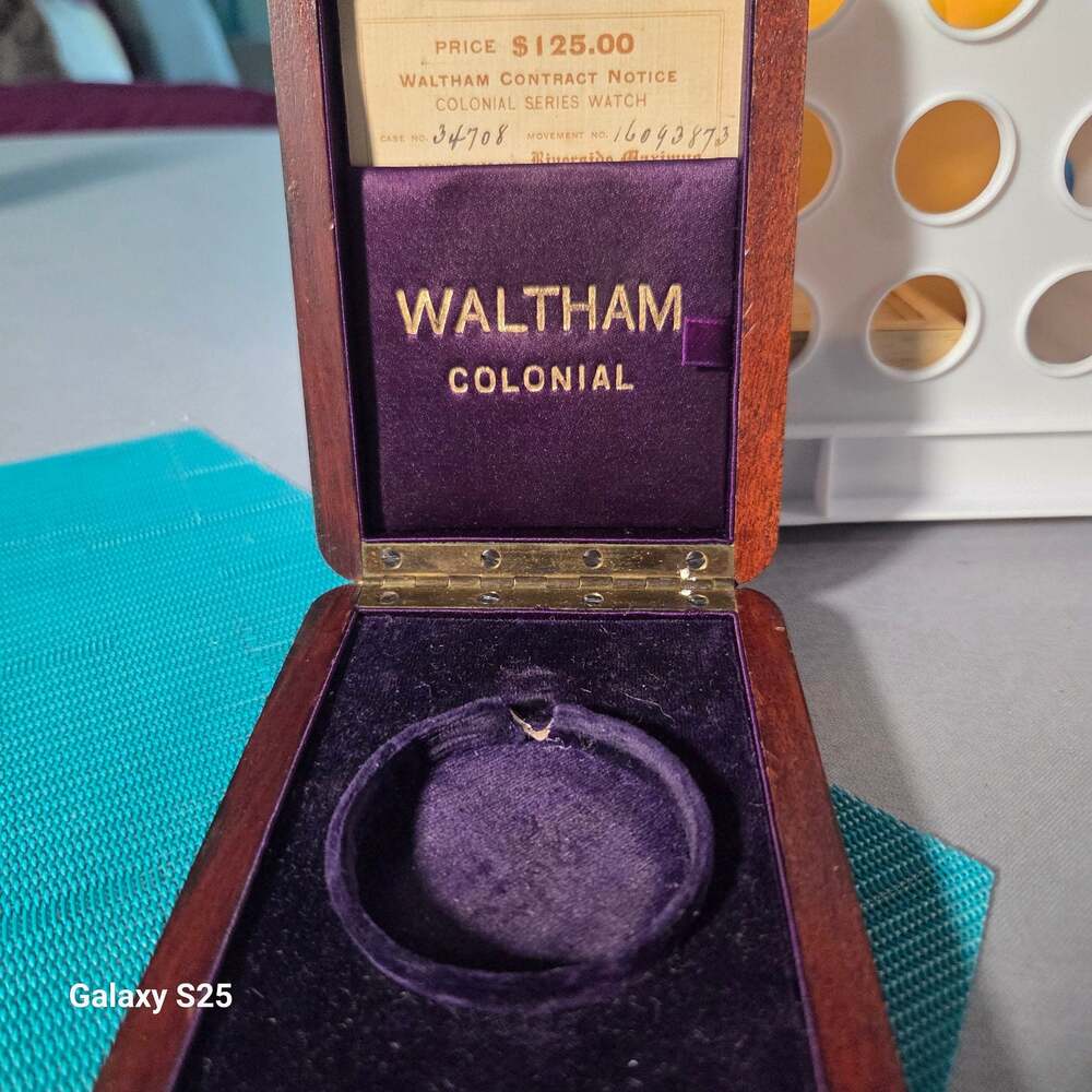 Vintage Waltham Colonial Series Riverside Maximus Presentation Box with Original